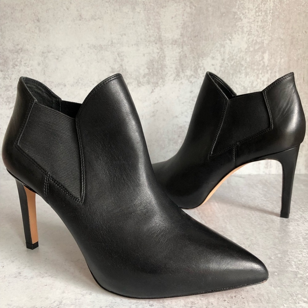 ANTONIO MELANI Black Heeled Boots
